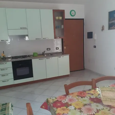 Trilocale Primo Piano Apartmán