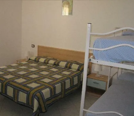 Trilocale Primo Piano Apartmán Valledoria (Sardinia)